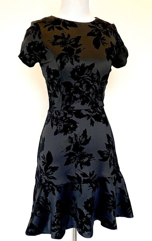 Black Flocked Velvet Floral Dress XS Retail $98 Price $28 NEW