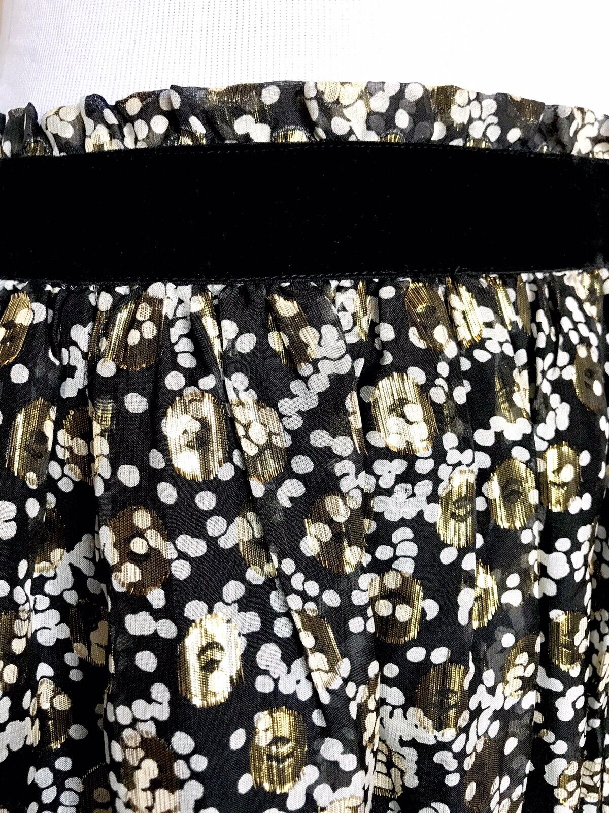 Maison Scotch Scotch & Soda Silk Gold Black Skirt NWT Retail $195 Price $43 XS