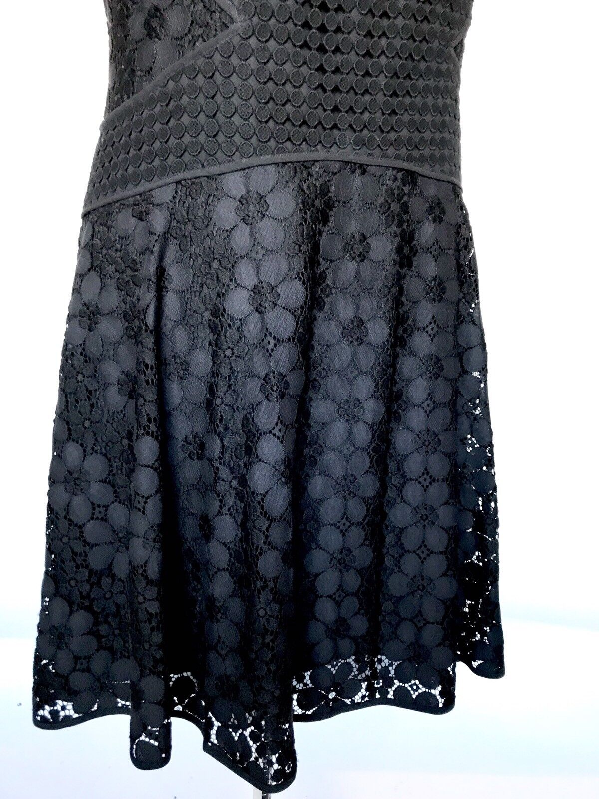 Diane Von Furstenberg Black Fiorenz Dress. NWT Retail $398 Price $198 Size 14