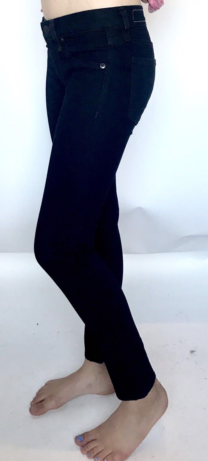 Rag & Bone Midnight Black Zipper Capri Jeans. Size 23 Retail $225 Price $104 NWT