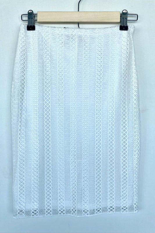 NEW Aqua Lace White Pencil Skirt XS Retail $78 Price $34 NWT
