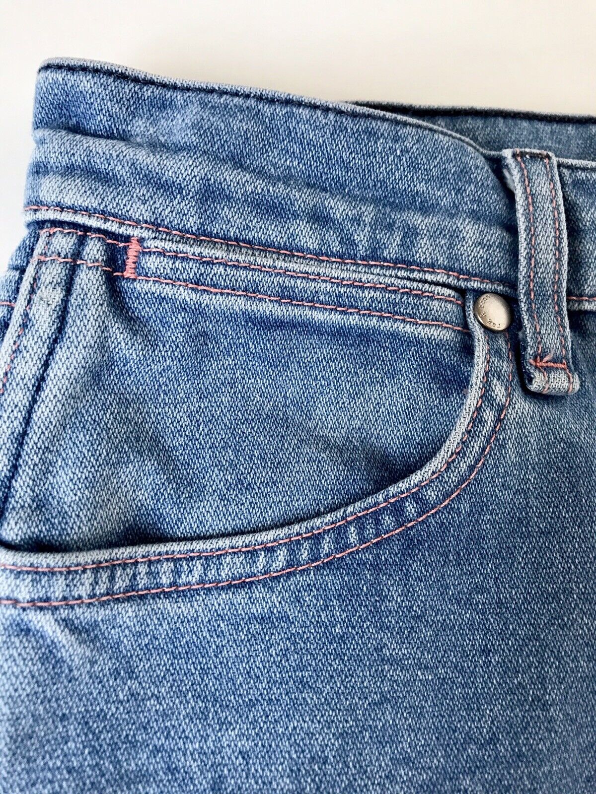 Rag & Bone Broken Mara Vintage Cigarette Jeans. 27 Retail $250 Price $98 NWT