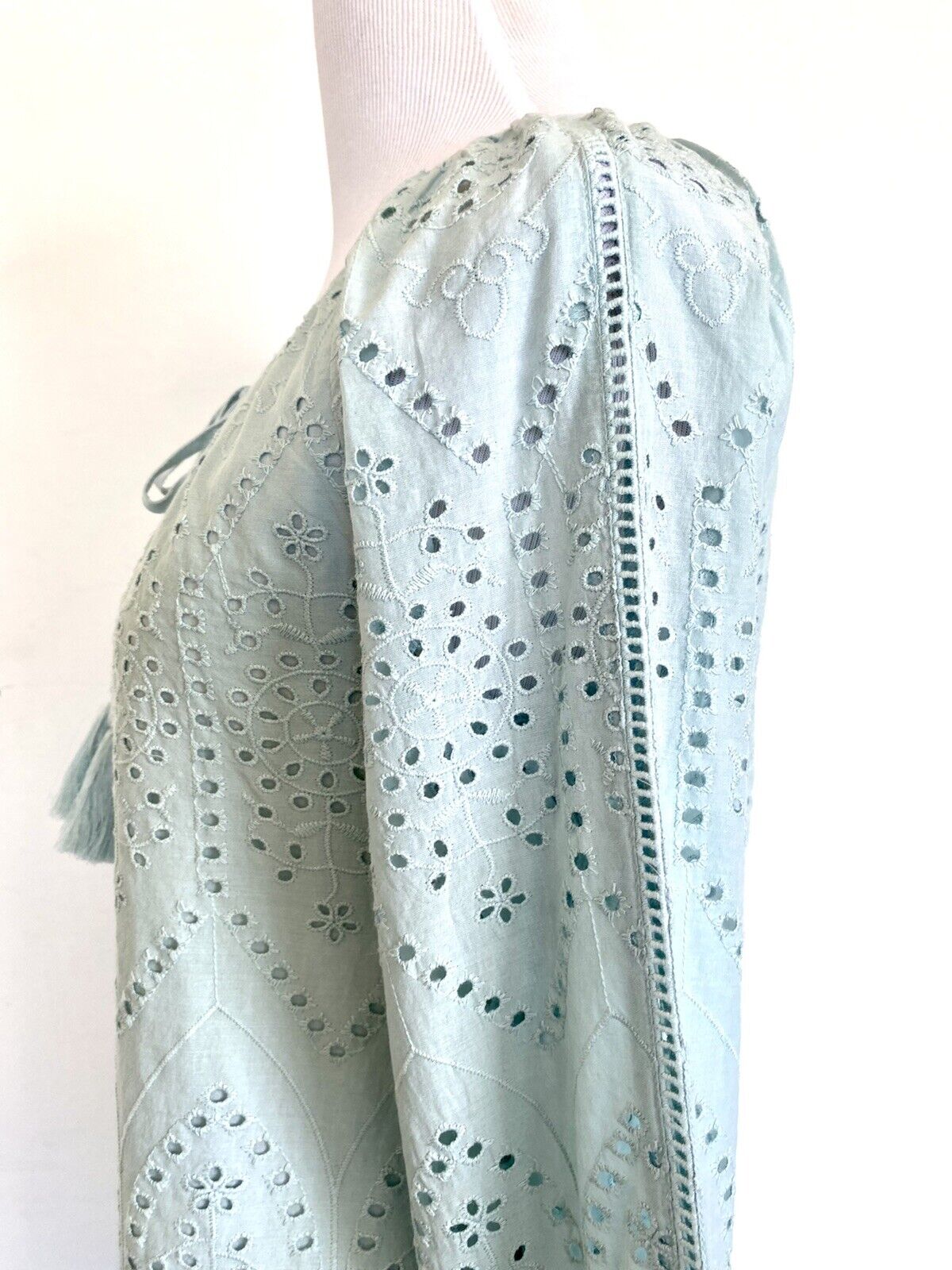 Sundance Coastland Embroidered Eyelet Dress Retails $148 Price $52 Size XS NWT