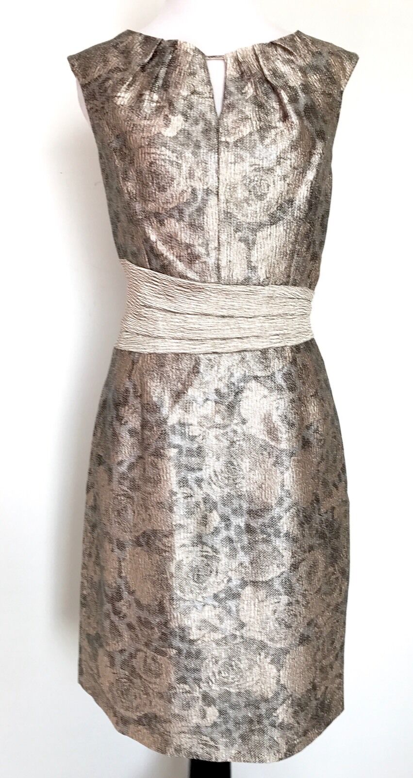 Ellen Tracy Gold Rose Dress. NWT Size 6P Retail $128 Price $69