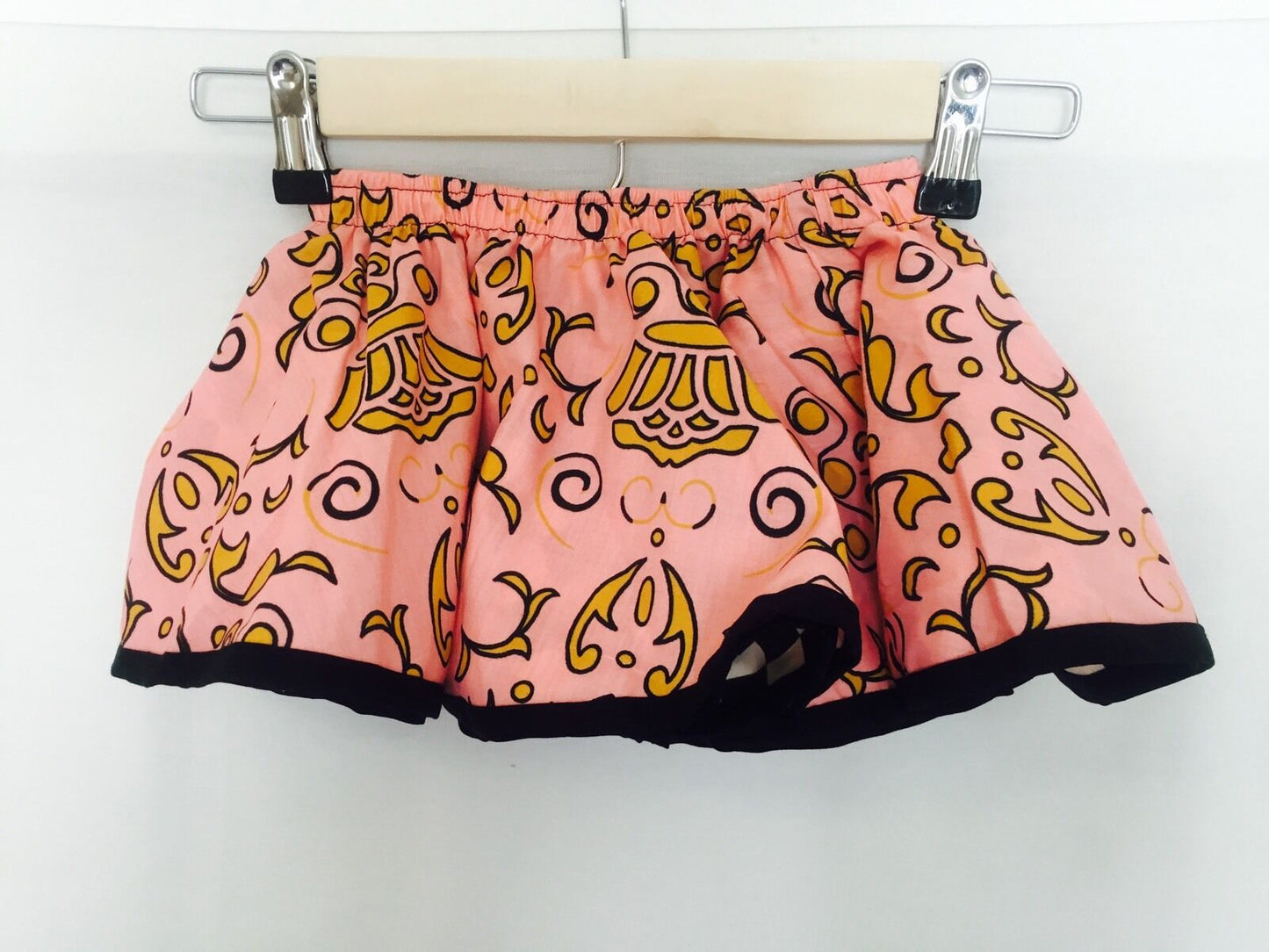 Right Bank Babies reversible circle skirt age 18 mths. Retails $53 Price $22