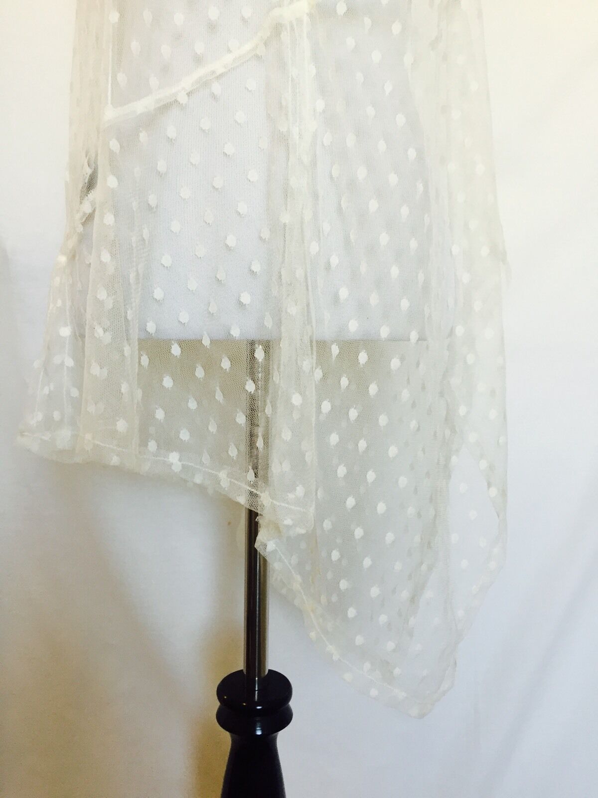 BCBGeneration Cream Spot Net Top NWT Size M Retail $88 Price $38