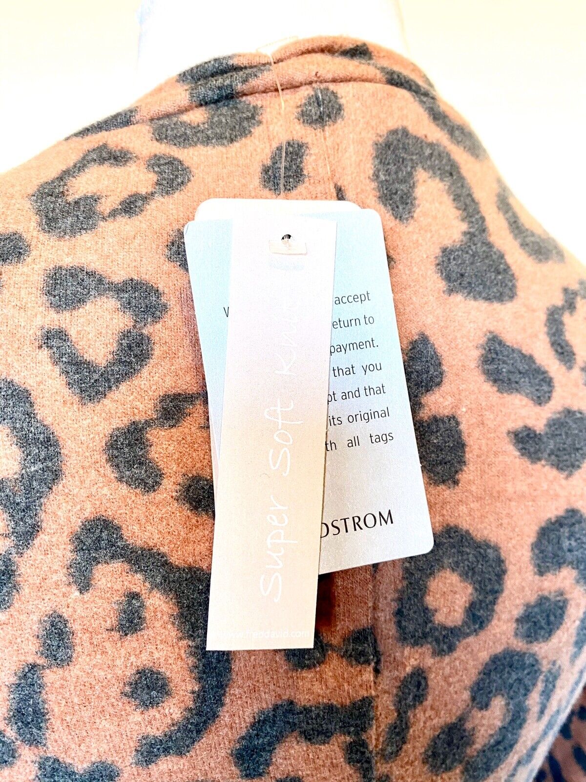 Como Vintage Super Soft Leopard Print Dress. Size XS NWT Price $39