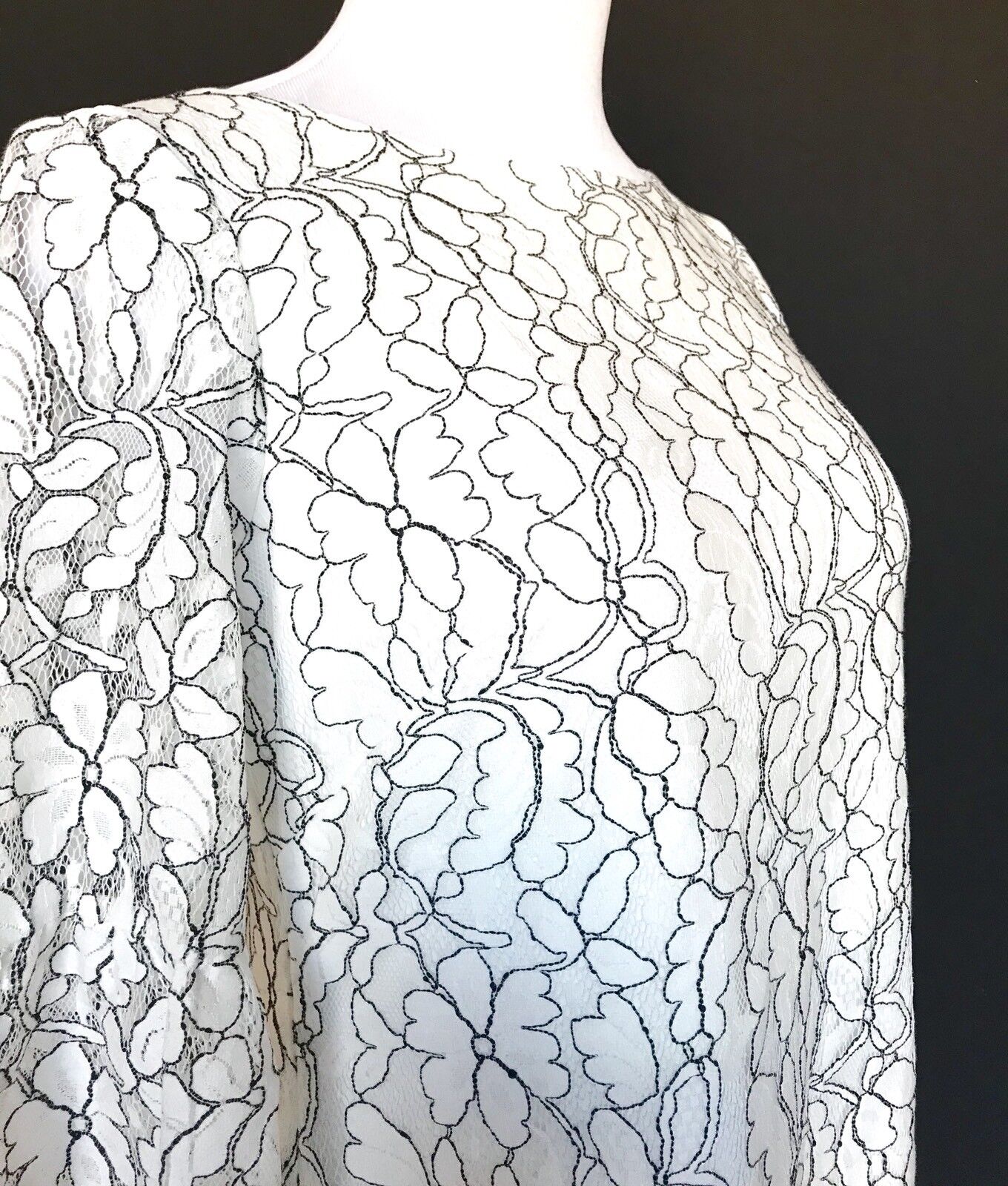 Eliza J  White Bell Sleeve Lace Dress NWT Retails $158 Price $69 Size 6