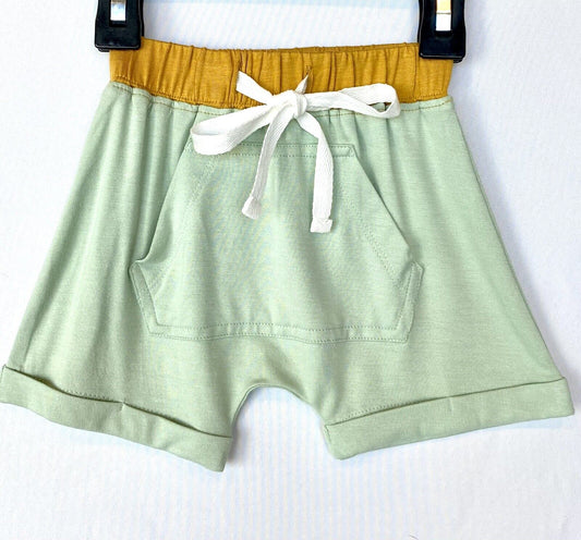 Emerson Tullabee buttersoft bamboo shorts 0-3 months Retails $30 price $23 NWT