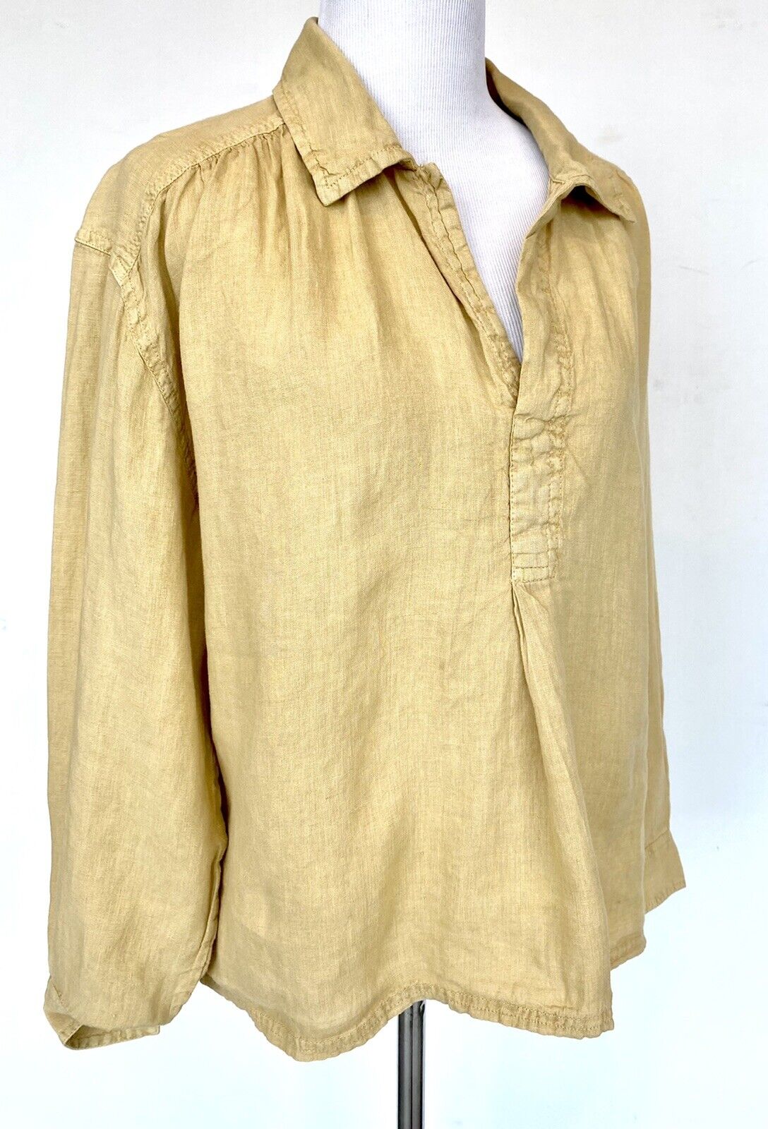 Sundance Roaming Free Linen LS Blouse. Retails $98 Price $48 NWT Size PS