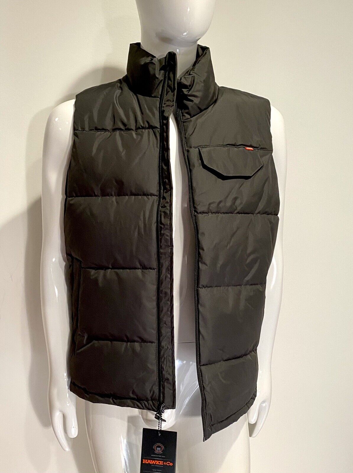 Hawke & Co Heavyweight Shell Carbon Puffa Vest Jacket Retail $150 Price $65 XL