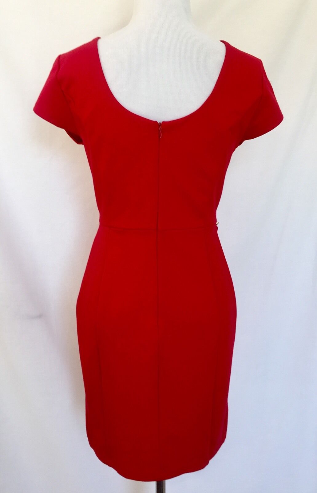 Romeo + Juliet Couture Red Dress With Waist Zip NWT Retail $205 Price $45 Size M