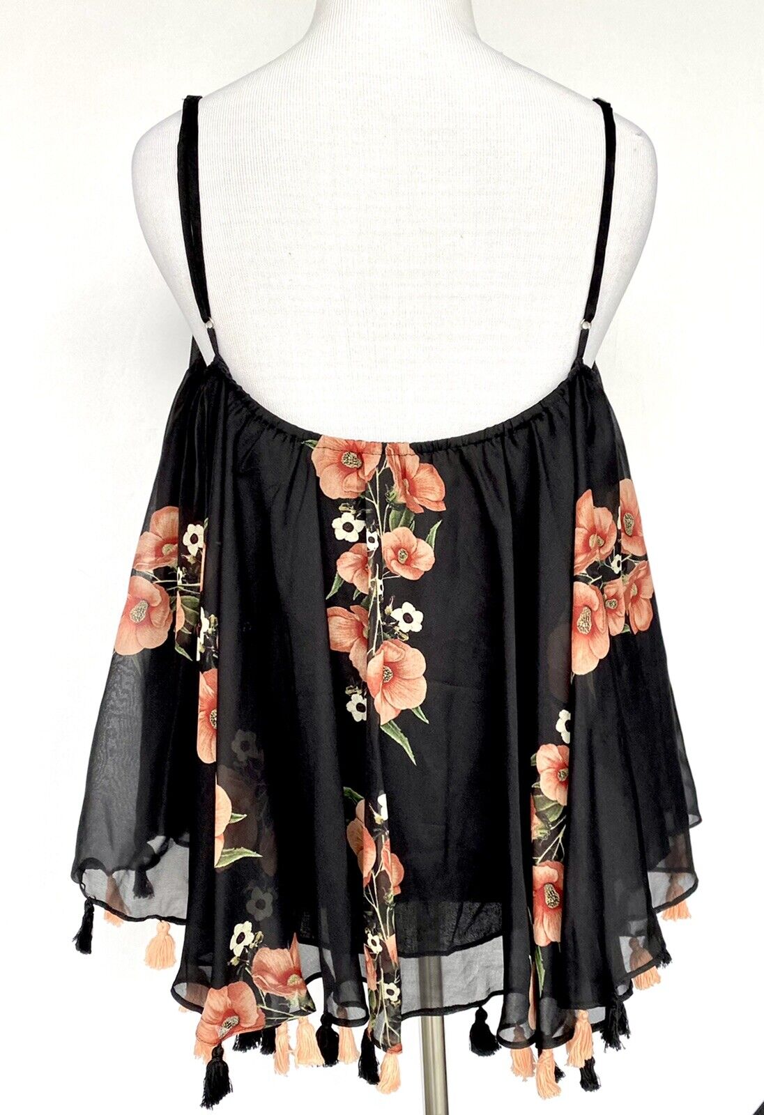 Carolina K poppy tasselled swing top XSP retails $118 price $48