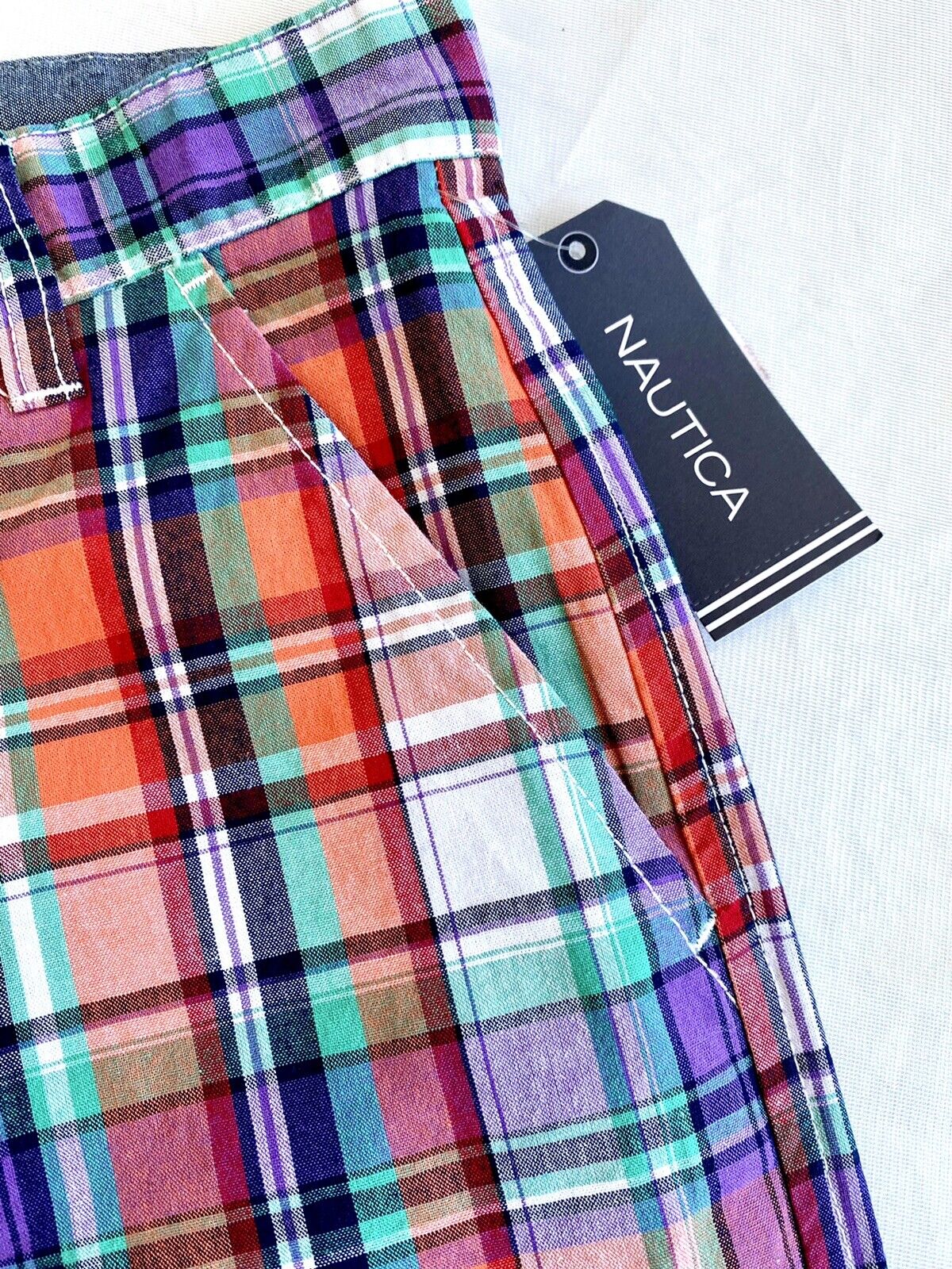 NWT NAUTICA BOYS' PLAID SHORTS SIZE 16 RETAIL $36.50 PRICE $25