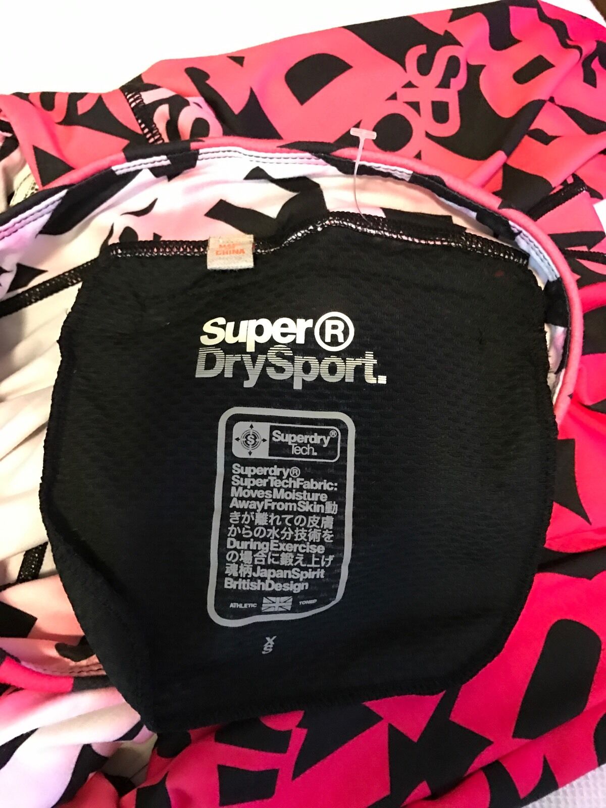 Superdry Gym Logo Leggings. Zip Pocket Back NWOTSize XS Retails $44.50 Price $33