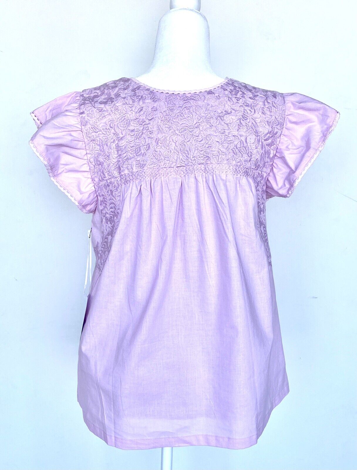 NWT J Marie embroidered Lincoln Top size M Retail $106 Price $56 Lavender