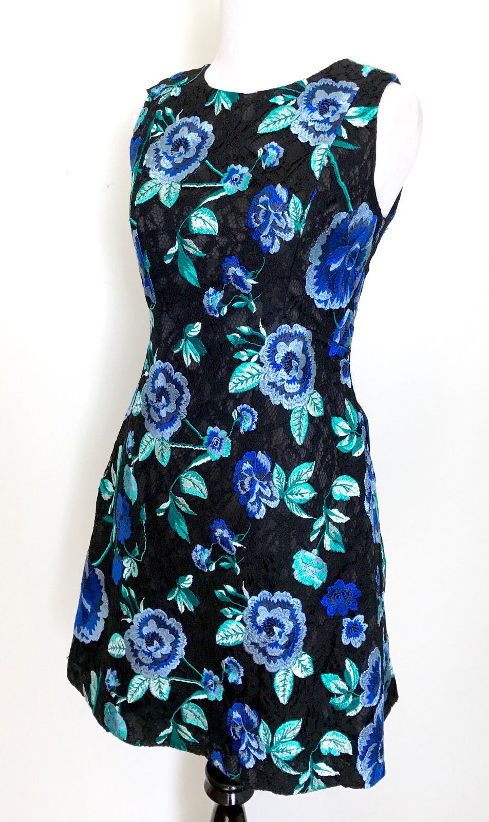 Eliza J Pink Blue & Green Lace Dress NWT Retails $158 Price $69 Size 0P