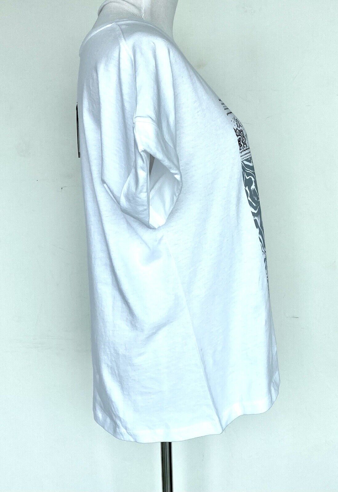 AllSaints Zebura Imogen Boy Tee NWT Price $39 Size XS/ S Roll Sleeve White