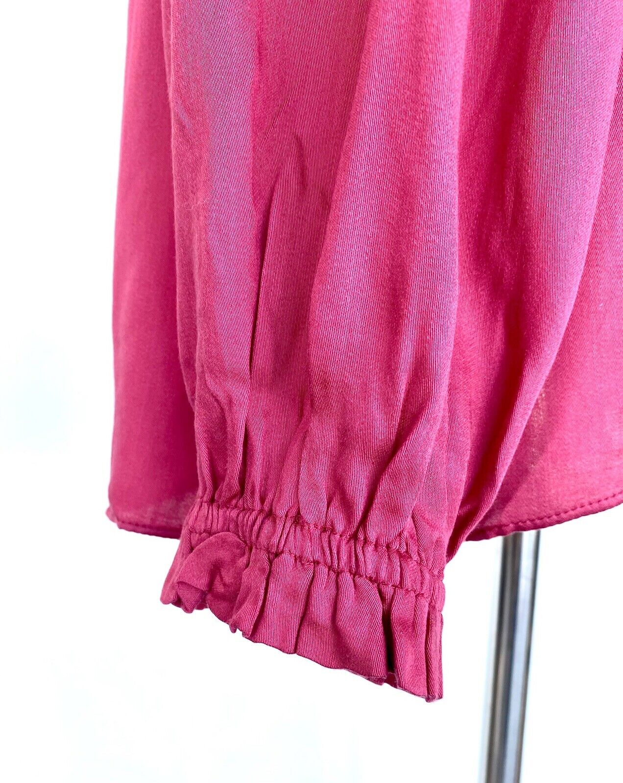 Sundance So In Love LS Blouse. Retails $128 Price $49 NWT Size XS