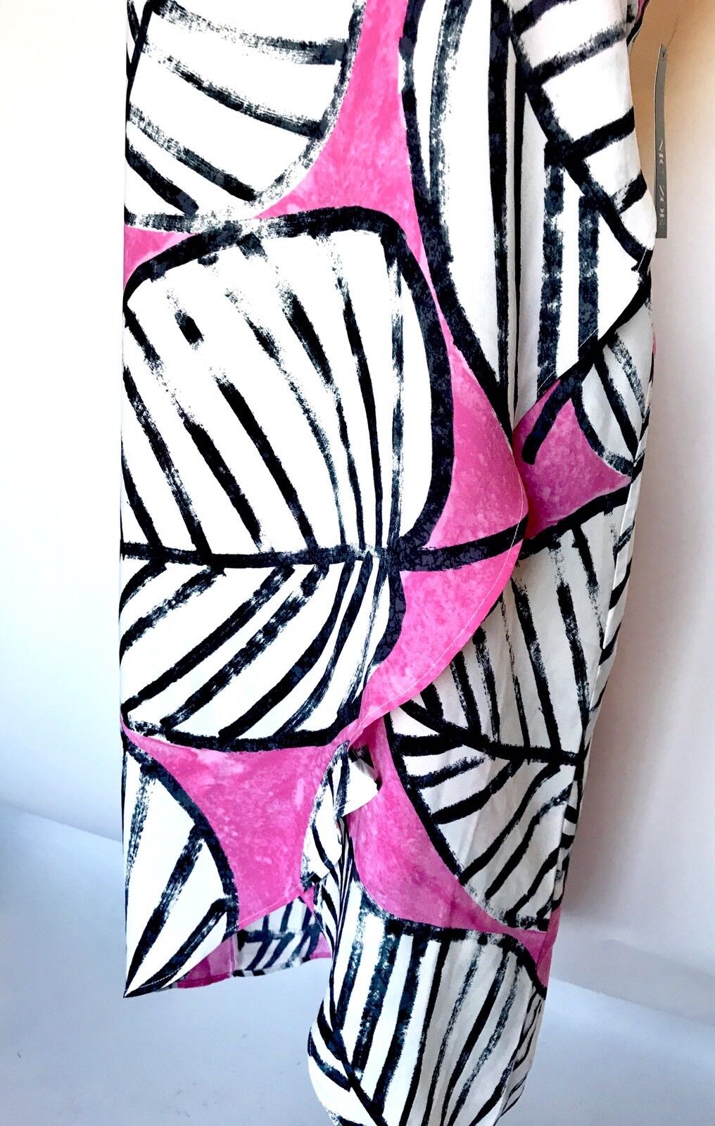 Nic + Zoe Leaves Wrap Dress. NWT Petite L Retail $188 Price $74.97 Pink White
