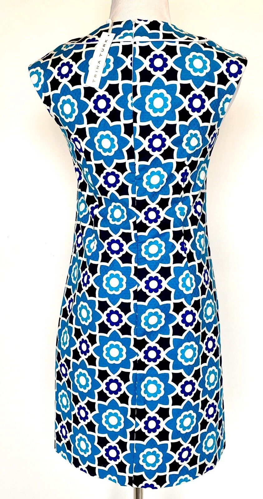 Trina Turk Sleeveless Moroccan Print Tunic Dress Retail $298 Price $108 Sz 2