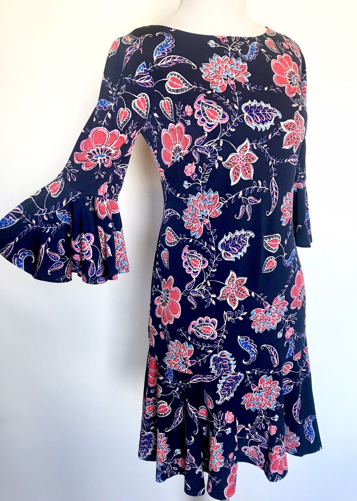 Eliza J Bell Sleeve Scoop Back Floral Dress Retail $128 Price $59 Size 2P NWT