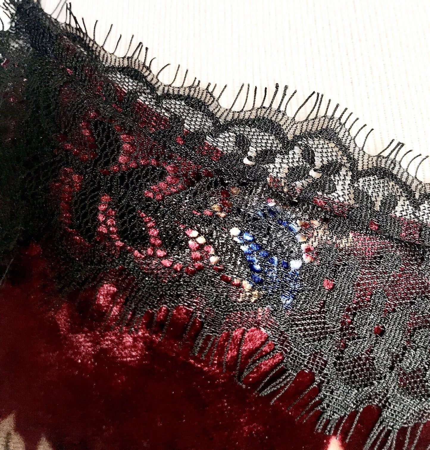 Moon River Burgundy  Velvet & Lace Dress. Size S NWT Retail $95  Price $59