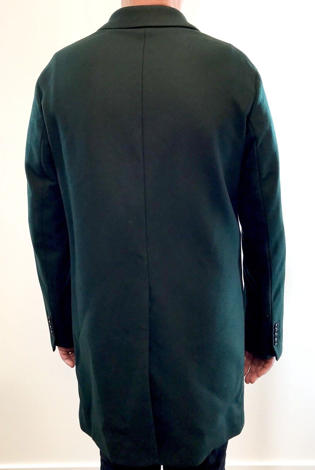 Carolina Herrera Dark Green Wool Coat. Retails $685 Price $285 NWT Size L