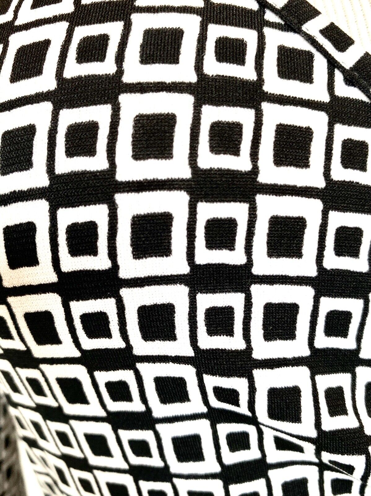 Laundry Black & White Diamond Stretch Wrap Dress NWT Retail $138 Price $48  M