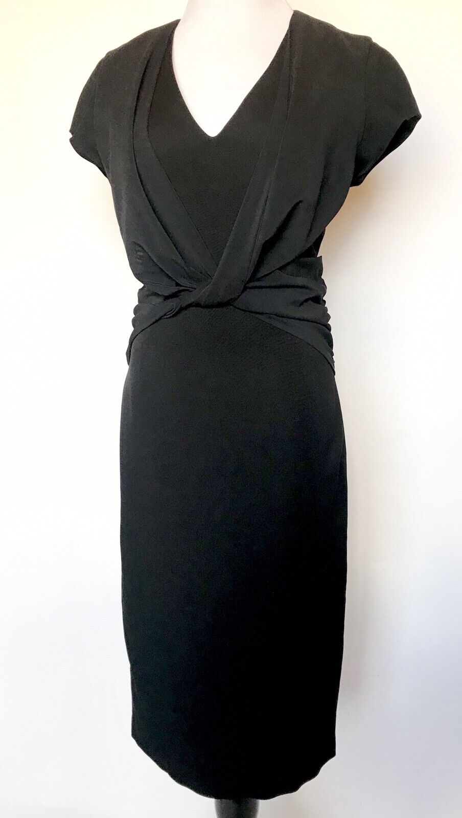 Reiss Twist Front Black Dress. Retails $370 Price $98 NWOT Size 6