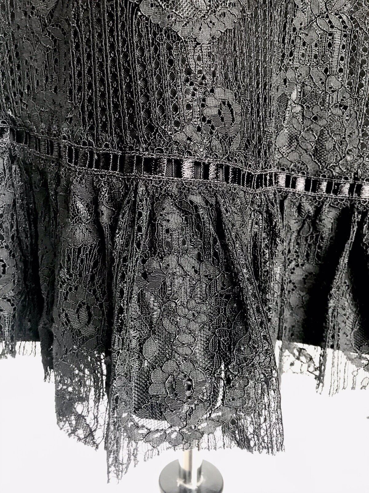 Moon River Black Lace Low Back Dress. Size L NWT Retail $100 Price $59.98