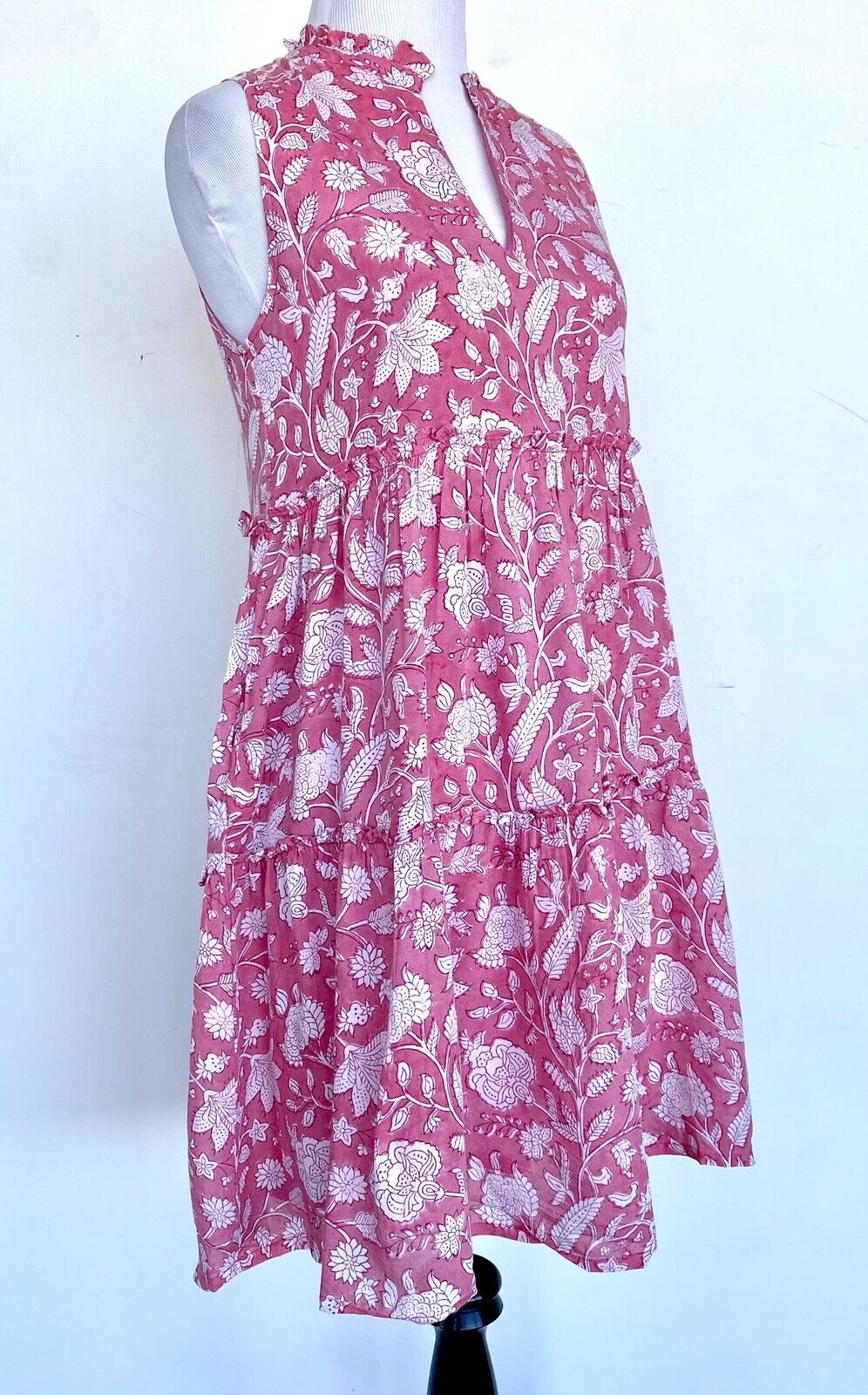 J Marie Emilia Rose ruffle tier dress size M Retail $140 Price $70 pink