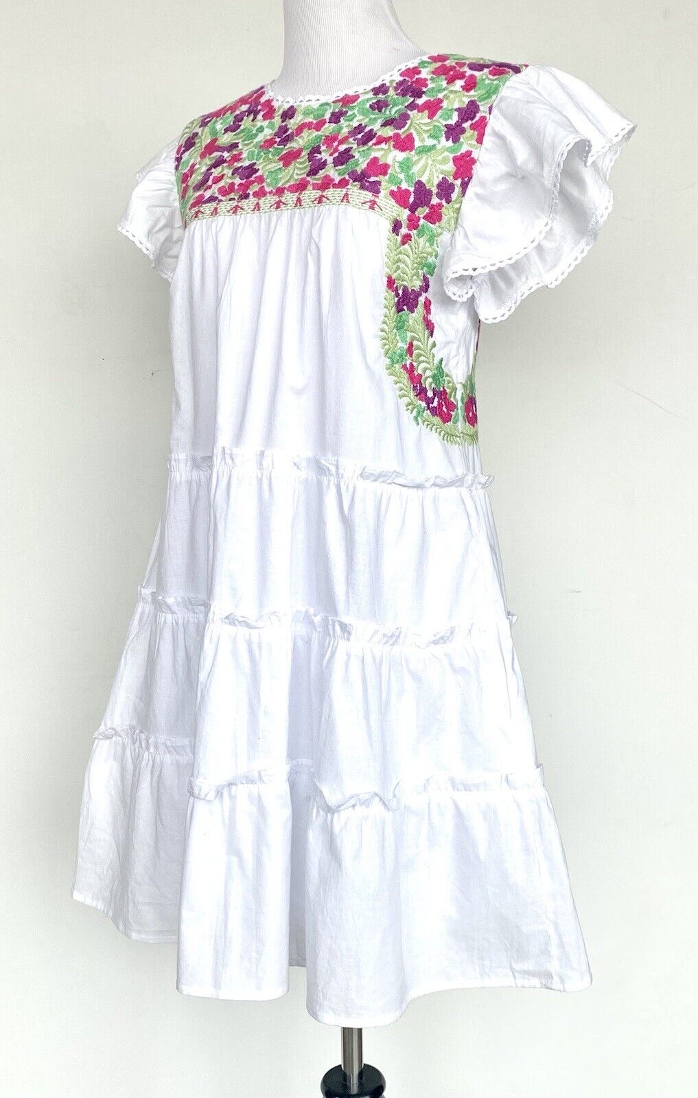NWT J Marie embroidered Tiered Maria Dress size Medium Retail $124 Price $72
