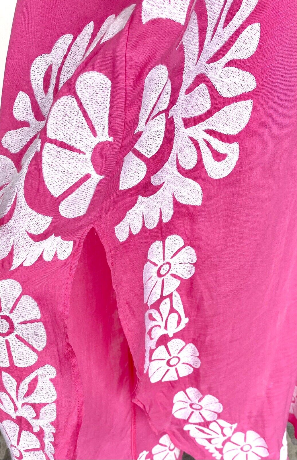 NWT J Marie embroidered Pink Linen mix Kaftan /  Dress XS Retail $136 Price $69