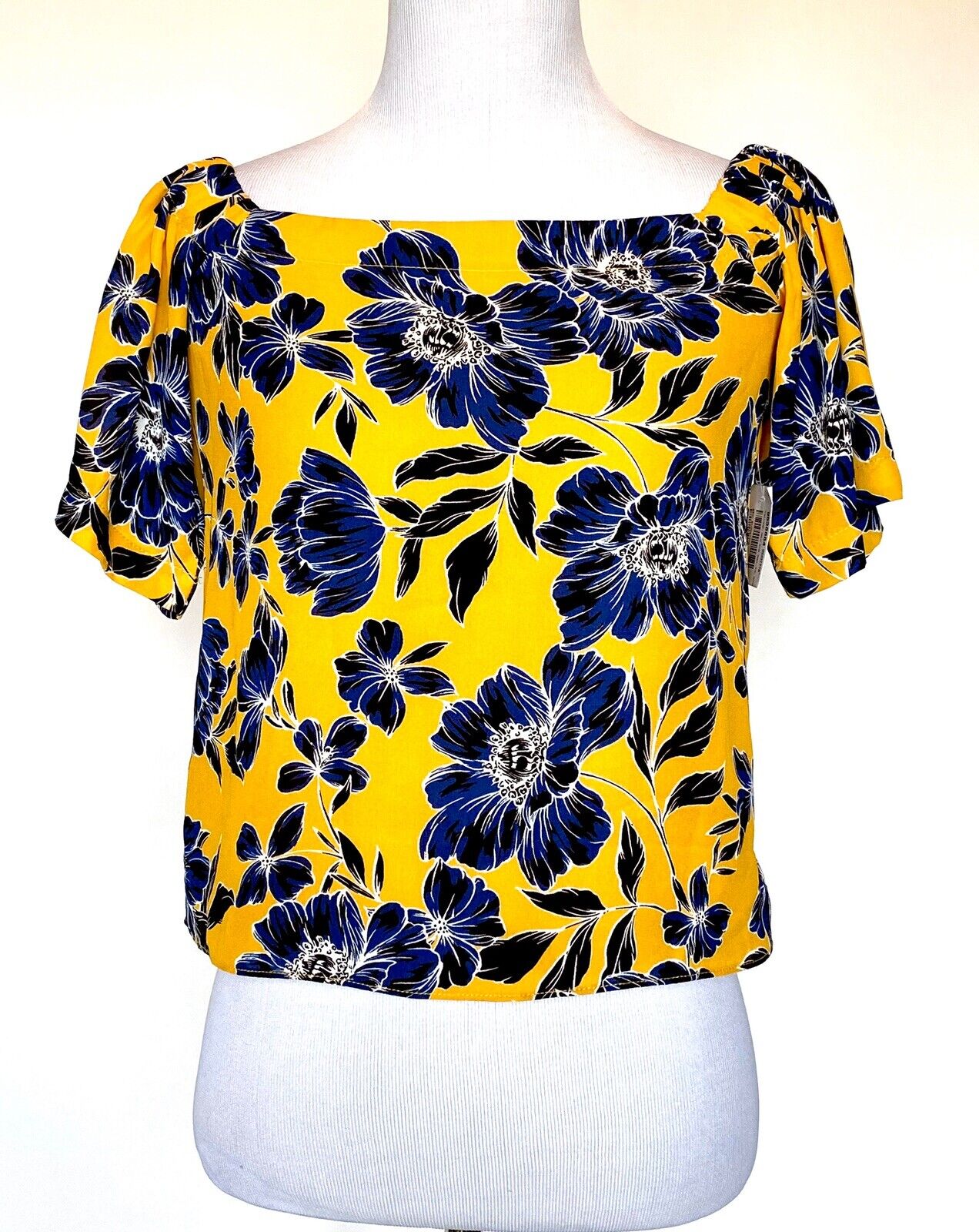Olivaceous Yellow Off Shoulder Floral Blouse XS Retails $68 Price $22