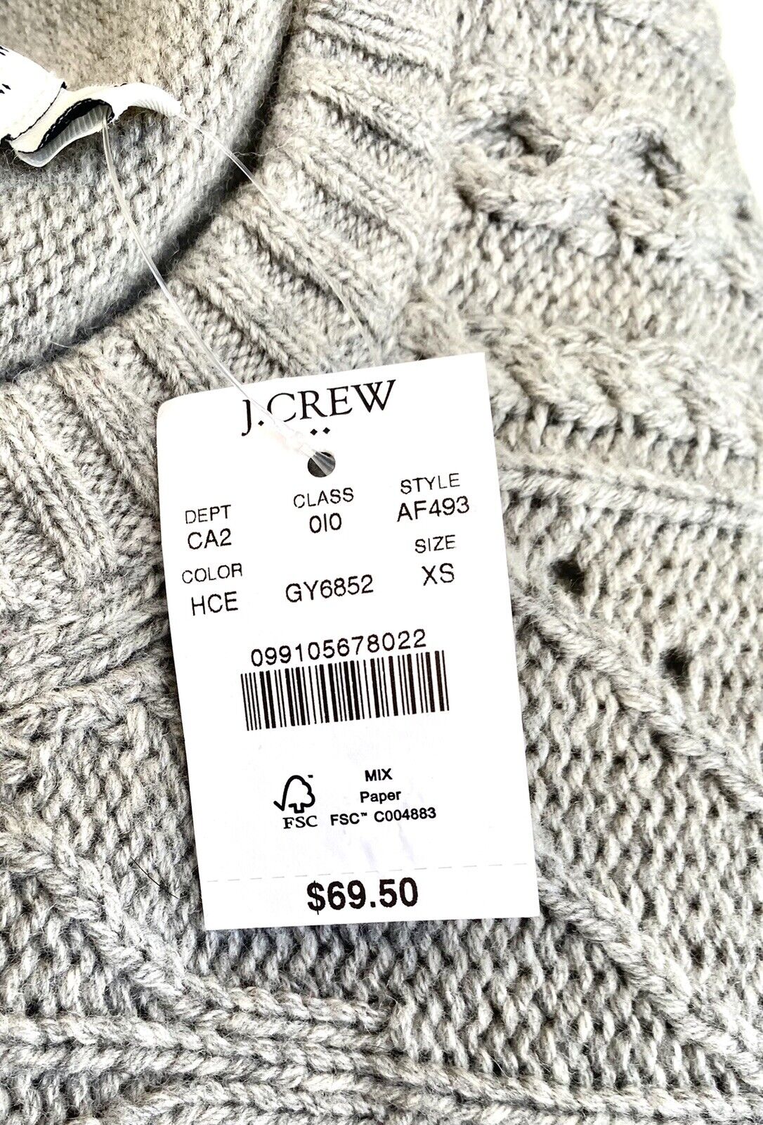 J Crew Lamb Wool Mix Cable Sweater. NWT Retail $69.50 Price $59.50 Size XS