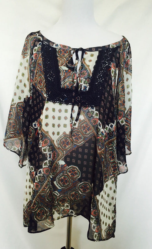 ARK & CO Boho top with Blue crochet detail. NWT Size M. Retails $78 Price $22
