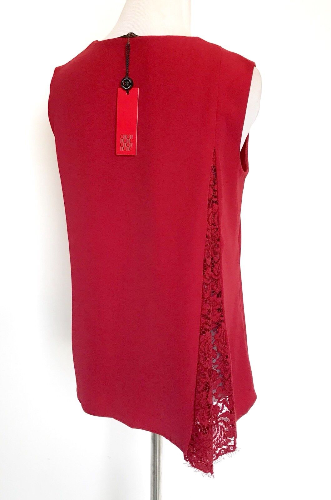 Carolina Herrera Red Lace Panel Swing Top. NWT Retail $325 Price $156 Size 2