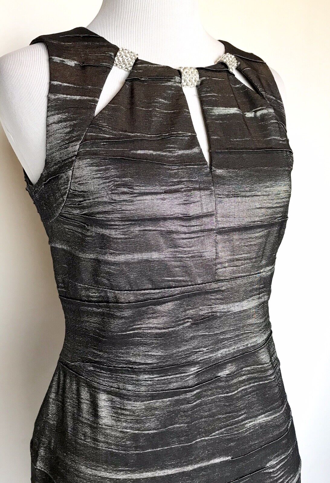 Adrianna Papell Cutout Diamanté Silver Dress NWT Size 2P Retail $148 Price $79