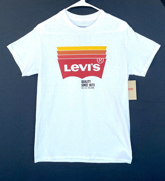 Levi’s Mens Retro Style Cotton Tee Price $28.50 Small Logo