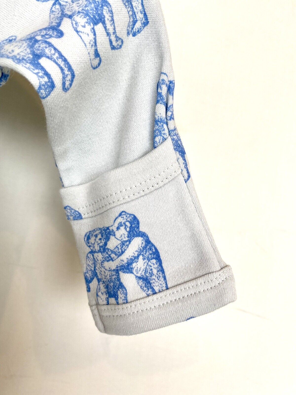 Kate Quinn Organic Cotton Interlock Knot Gown Retail $40 Price $26 0-3 M Bears
