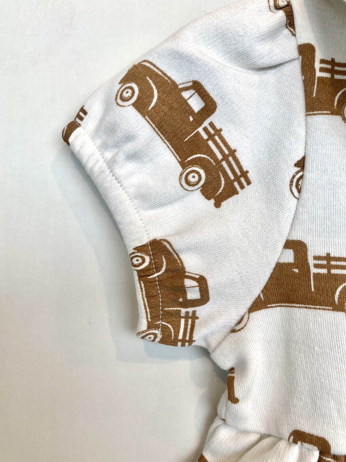 Kate Quinn Organic Cotton Bubble Romper Farm Truck Price $30 6-12 M