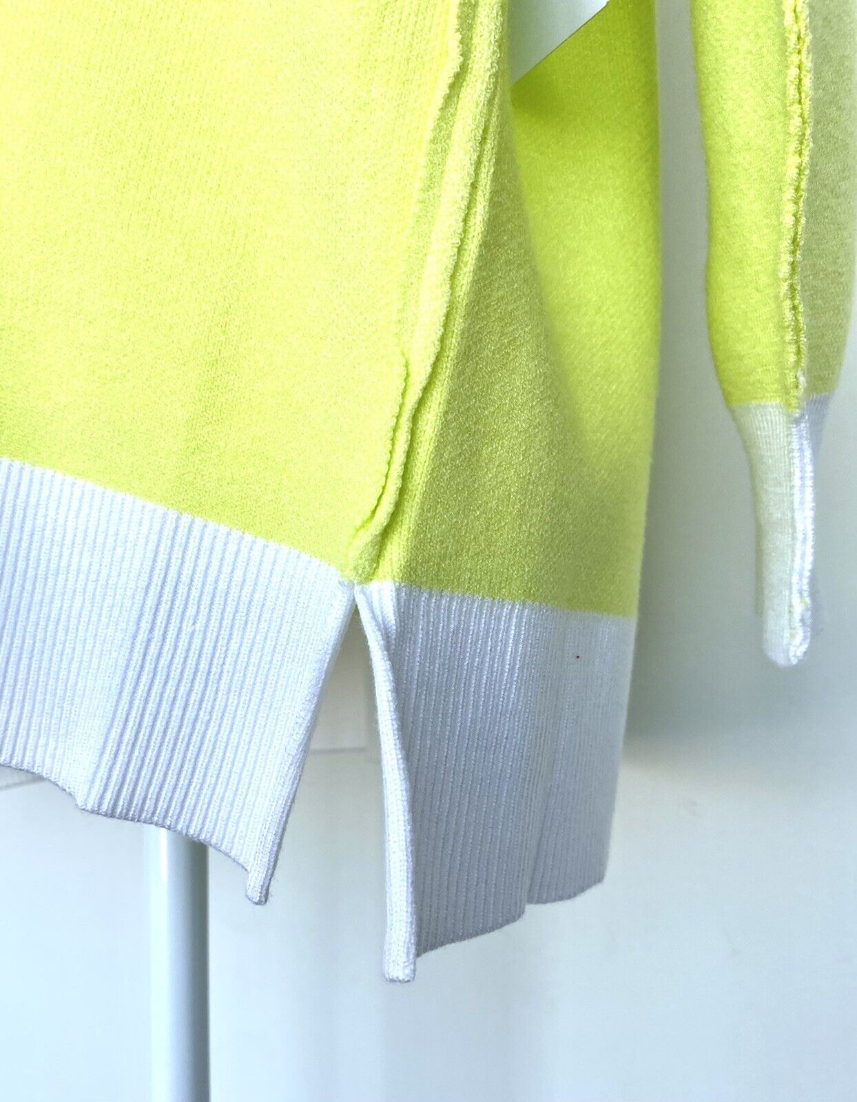 J Marie Timber Sweater Oversized size XS Retail $110 Price $55 Lime Green White