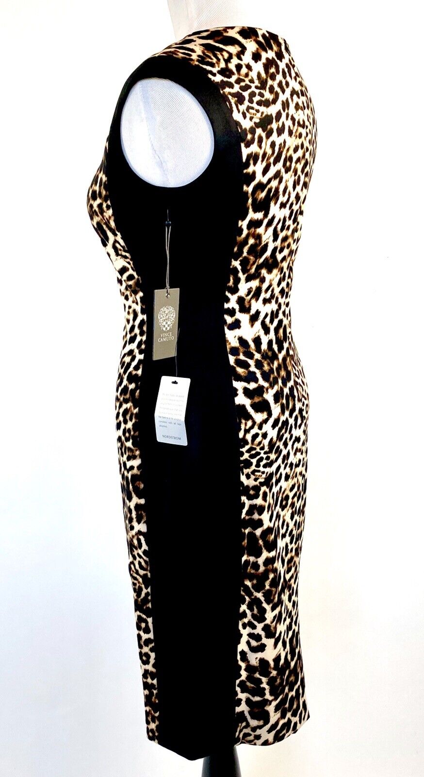 Vince Camuto Leopard Stretch Scuba Bodycon Dress. Size 4 Price $45