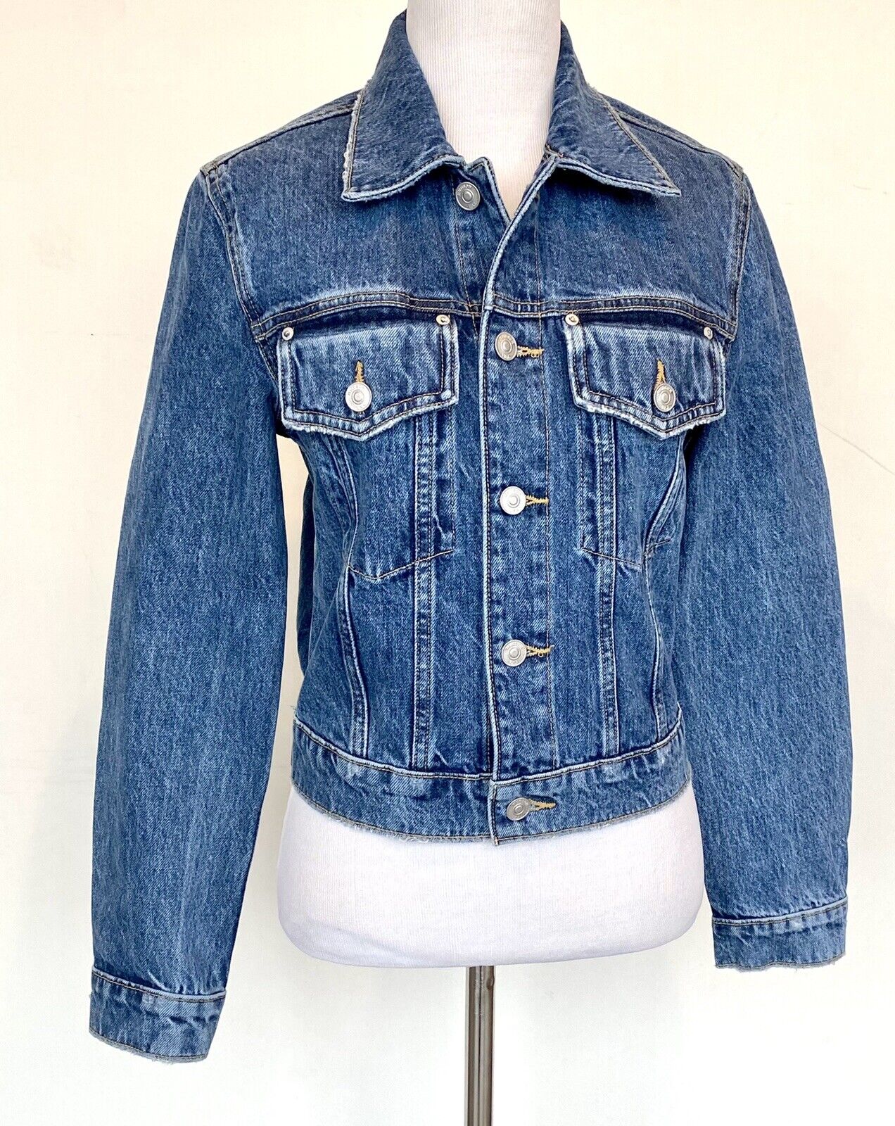 Hudson Moonstruck Cropped Jean Jacket XS Denim Distressed Retail $175 Price $69