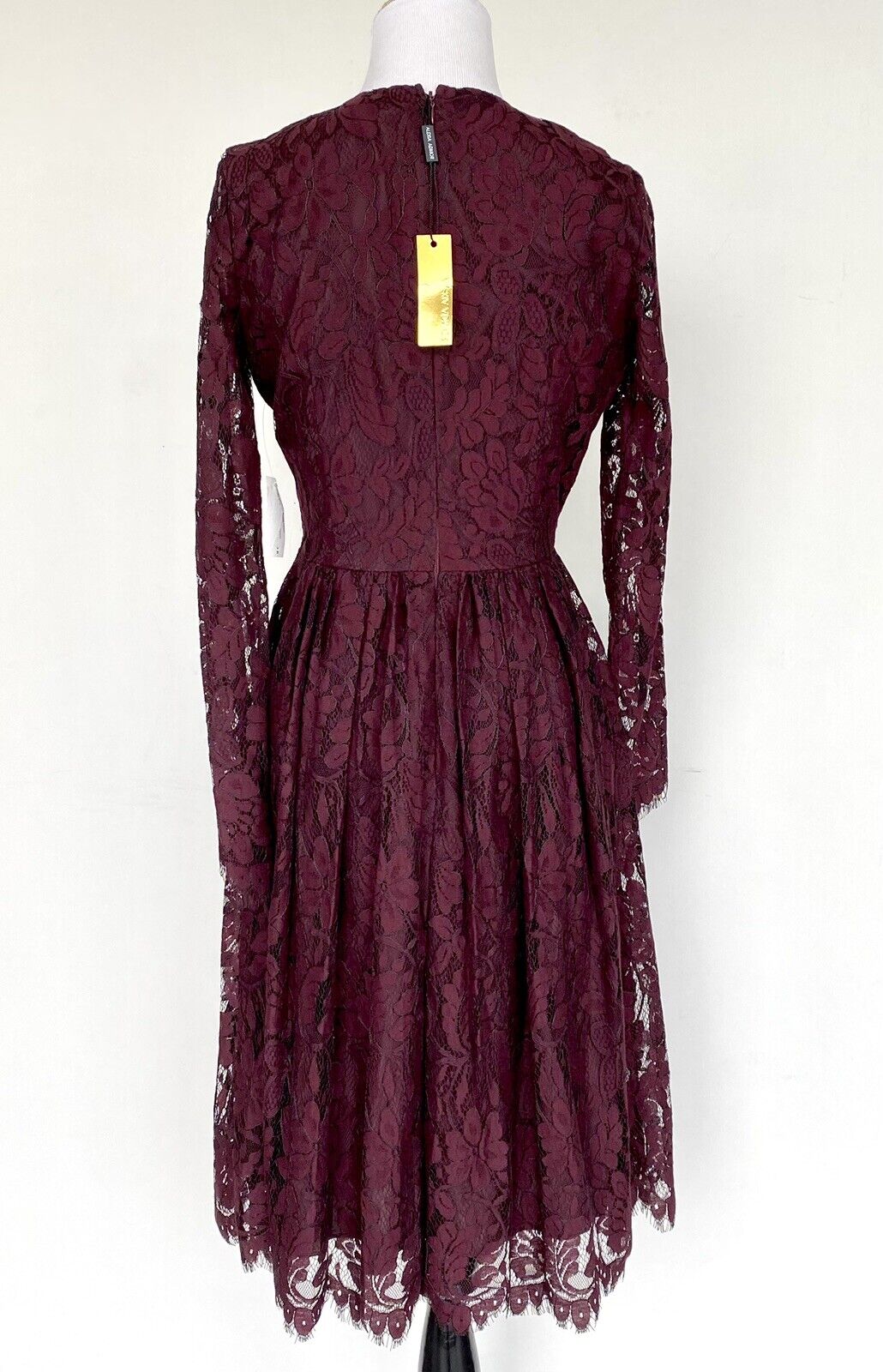 Alexia Admor Wine Lace LS Dress. Retail $265 Price $69 Size XS NWT