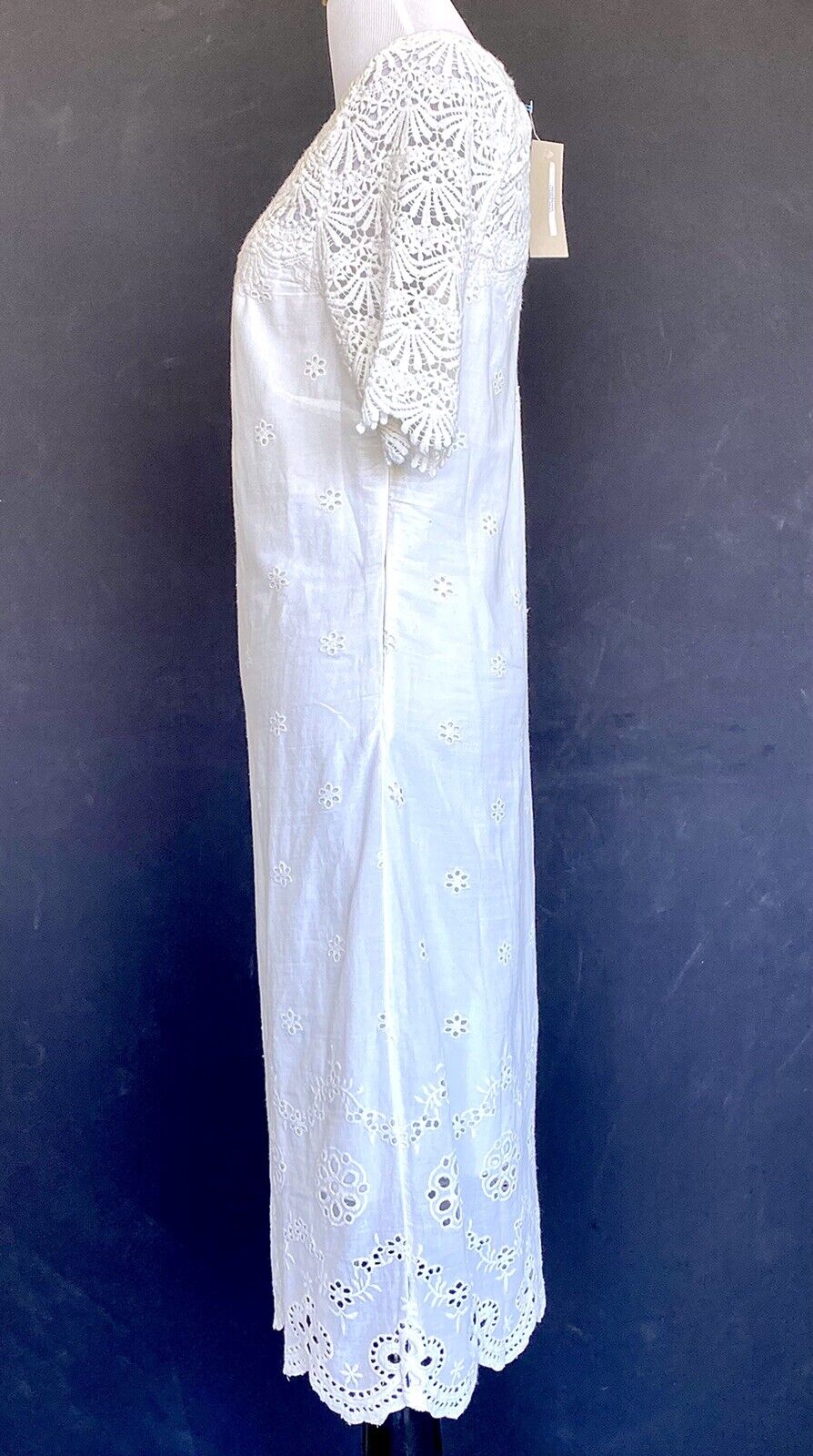 Sundance Catalogue Imperial Eyelet Ivory Dress Retails $148 Price $69 Size M NWT