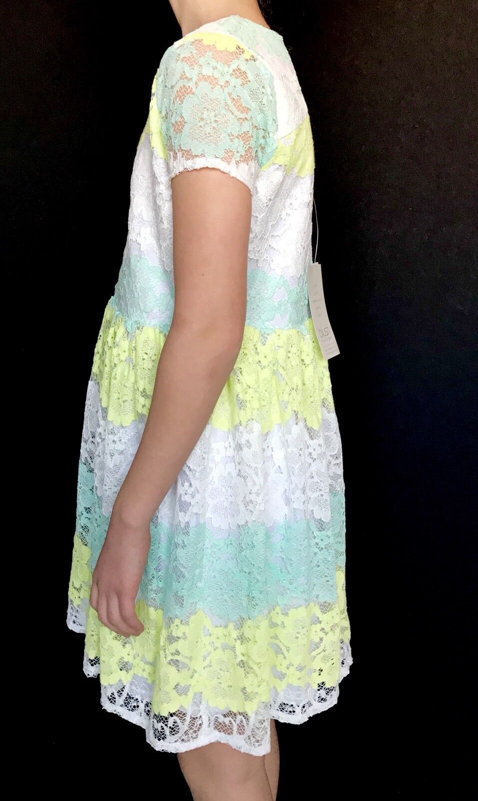 Blush Green And White Lace Dress. Age 14 Keyhole Back Retails $64 Price $28 NWT