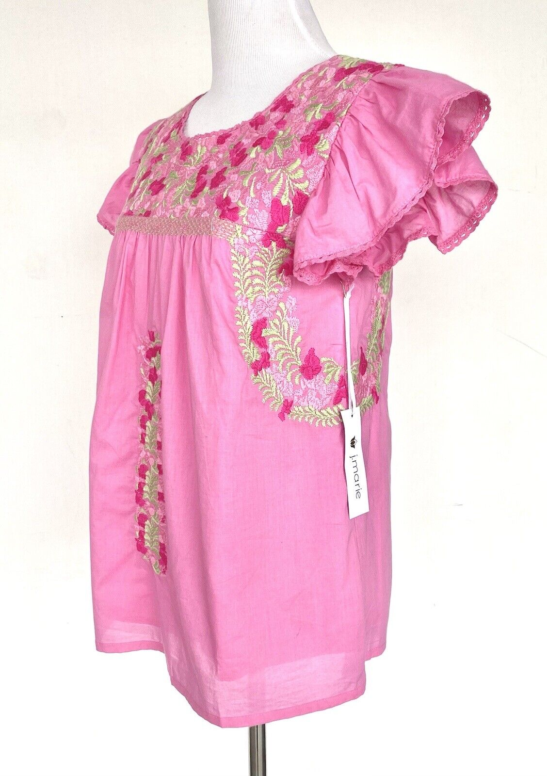 NWT J Marie embroidered Kehlani Top size M Retail $106 Price $53 pink