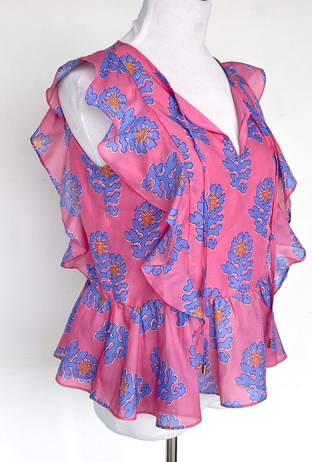 J Marie Piper Flutter Sleeve Top size S Retail $88 Price $58 Pink Tie Neck